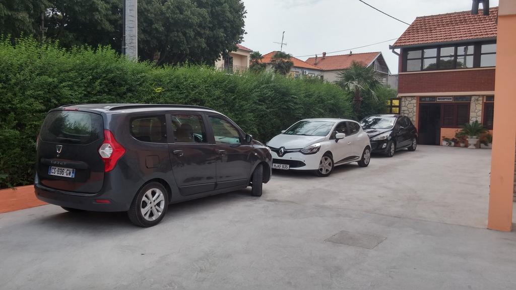 Pansion Maria Acomodação com café da manhã Zadar Exterior foto