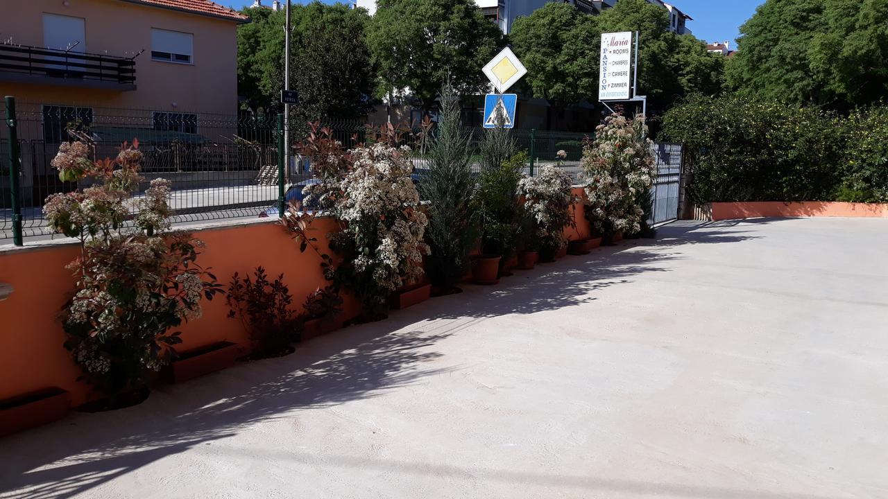 Pansion Maria Acomodação com café da manhã Zadar Exterior foto