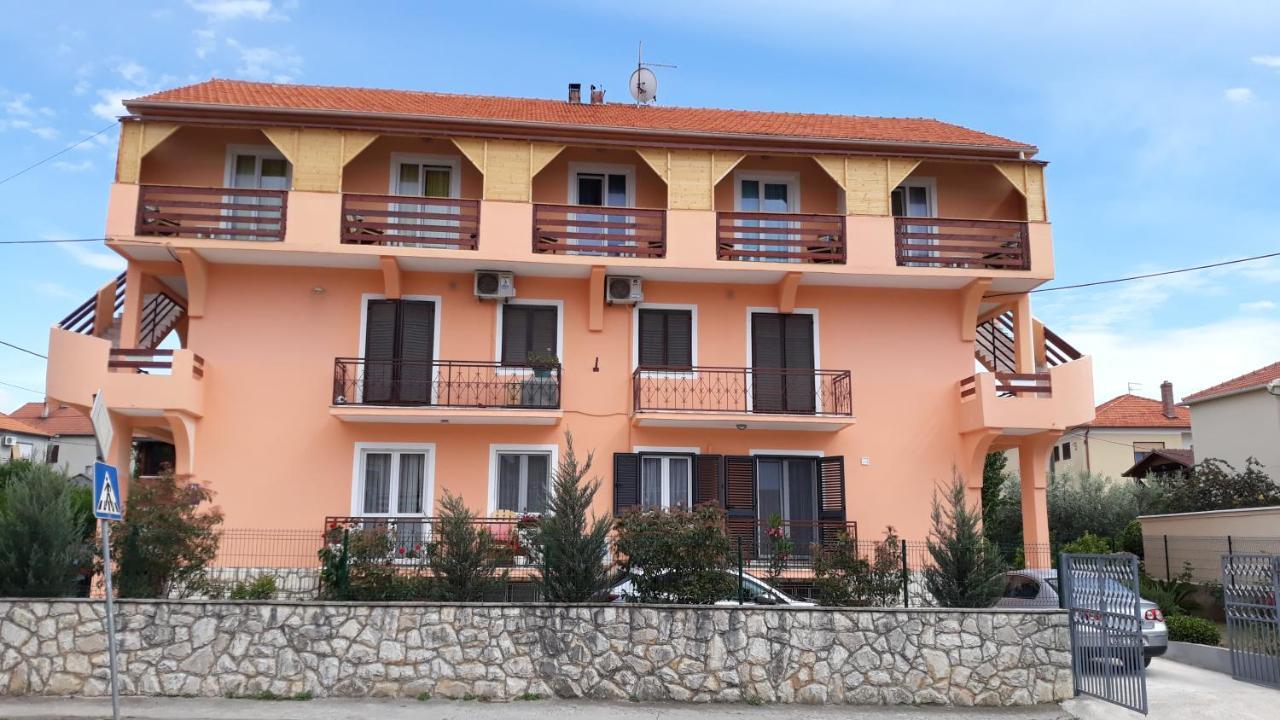Pansion Maria Acomodação com café da manhã Zadar Exterior foto